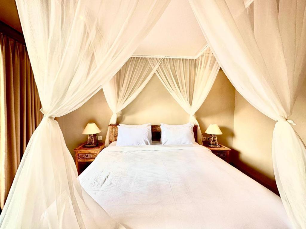 The Madawa Suites Ubud Exterior foto